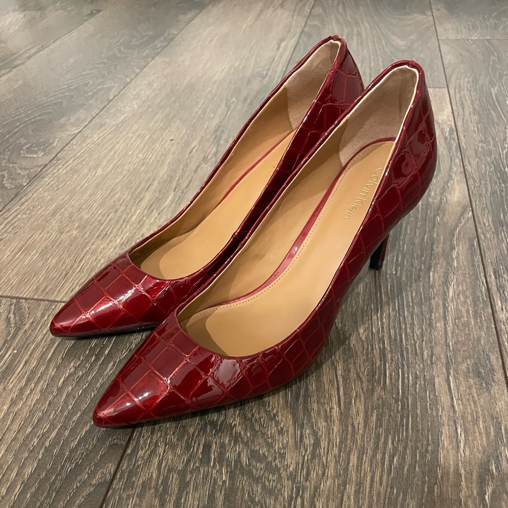Beautiful Calvin Klein heels